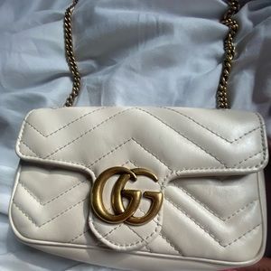 Authentic Gucci Marmont Crossbody bag